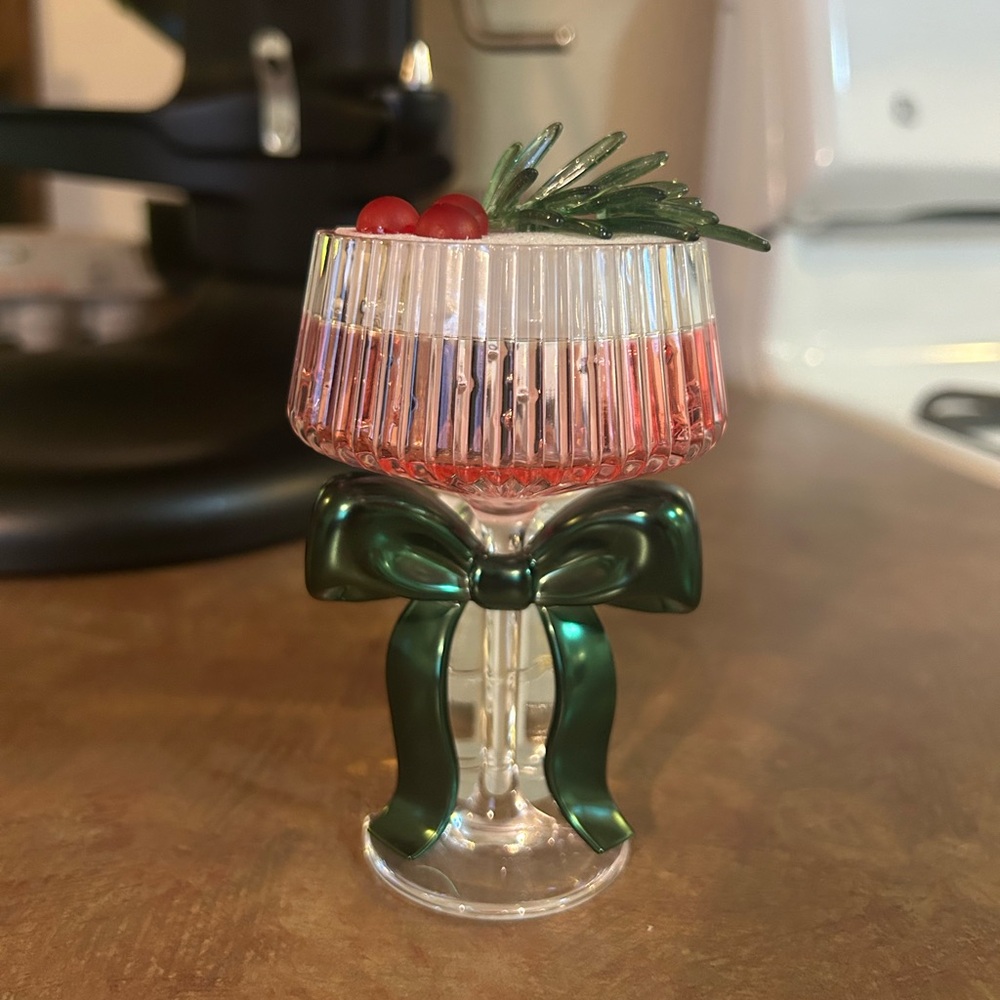 Wallflower diffuser